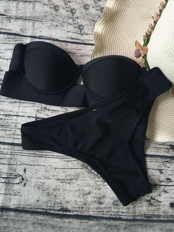 ビキニ　ブラック　リゾートウェア　女性用　ストラップレスネック　２点セット　無地　ポリエステル　砂浜　