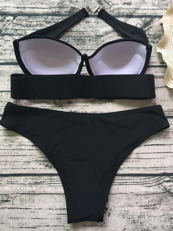ビキニ　ブラック　リゾートウェア　女性用　ストラップレスネック　２点セット　無地　ポリエステル　砂浜　