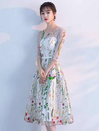 パーティードレス　アイボリー　Aライン　ラウンドネック　ひざ下　五分袖　レース　ファスナー　