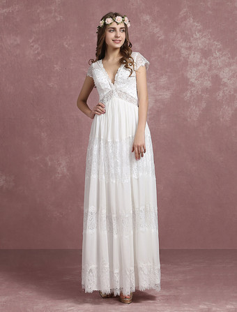 夏ウェディングドレス　2025　ボーホースタイル　ビーチウェディングガウン　レースビーズシフォン　ディープVネック　キャップスリーブ　Aライン　イリュージョンバック　７分丈ブライダルドレス