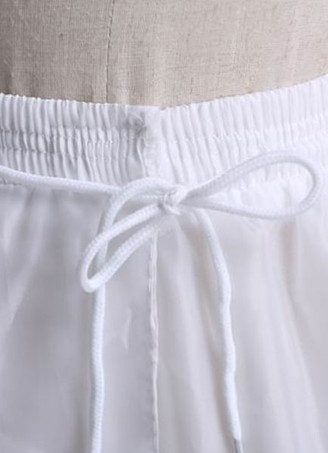 パニエ　ウェディングパーティー&ブライダル・シャワー&婚約日　チュール　2層　アイボリー　Aラインスリップ　１層&３フープ　