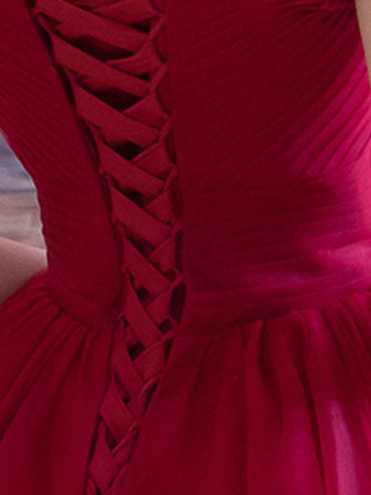 パーティードレス　ワインレッド　Aライン　チュール　ノースリーブ　オフショルダー　レースアップ　ひざ丈　シャーリング　