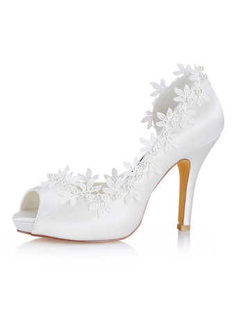 アイボリー アイボリー　ウェディングシューズ　シルク　ピープトウ　レース　ブライダルシューズ　レディースハイヒール