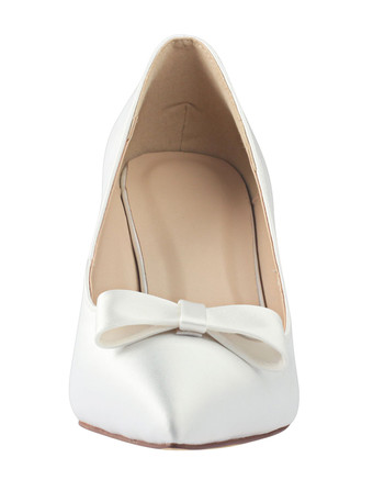 ウェディングシューズ　フェイクシルク　ポインテッドトゥ　アイボリー　スティレットヒール　リボン　ウェディングパーティー　
