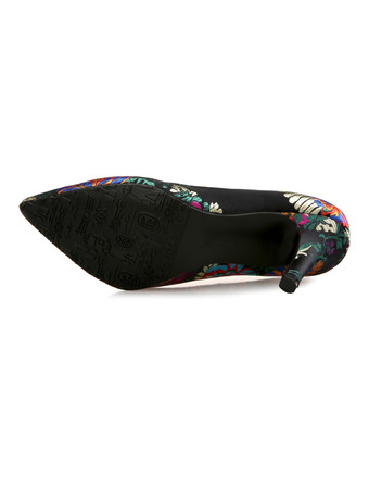 女性のハイヒールサテンローズの指先の花のプリントスリップポンプ