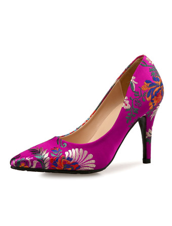 女性のハイヒールサテンローズの指先の花のプリントスリップポンプ