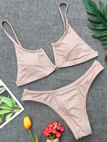 セクシー　三角ビキニ　ビーチ水着　ノッチ　レディース水着　2025