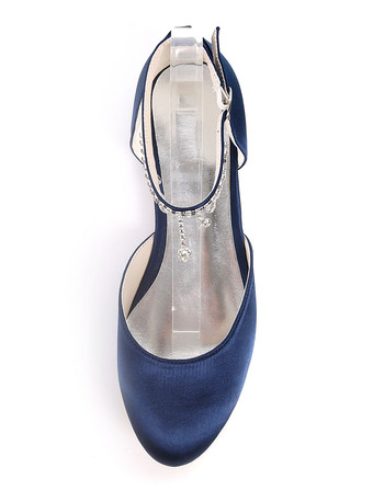 ホワイトウェディングシューズサテンラウンドトウのラインストーンチェーンブライドメイドシューズフラットブライダルシューズ