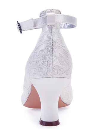 ホワイトウェディングシューズ　2025　レース　ラウンドトゥ　アンクルストラップブライダルシューズ