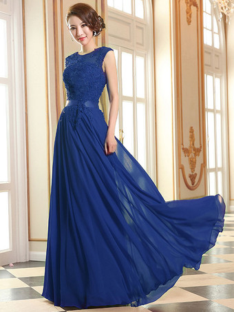 ロイヤルブループロムドレス　2025　ソフトピンク　レースアップリケイブニングドレス　シフォン　ノースリーブ　サッシュ　フロアレングスフォーマルガウン