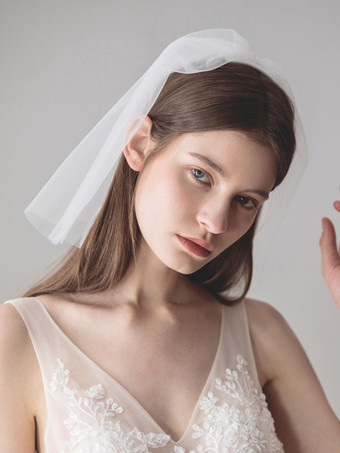 ショートウェディングベールアイボリーチュール2層カットエッジブライダルベール