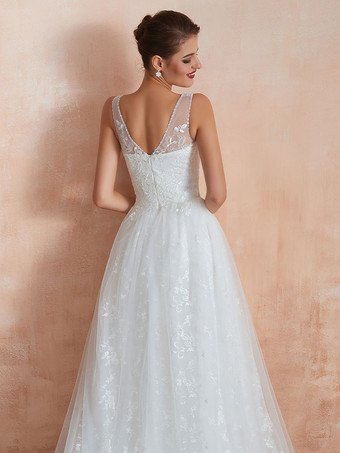 Robe de mariée trapèze ivoire en tulle col V zip sur dos à traîne robe de mariage