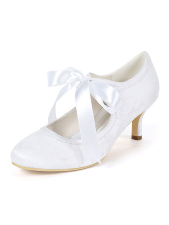 ホワイト レディースヴィンテージウェディングシューズレースキトンヒール2.4 "ブライダルシューズ
