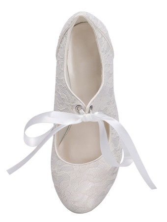 ヴィンテージウェディングシューズラウンドトゥ子猫ヒールブライダルシューズ