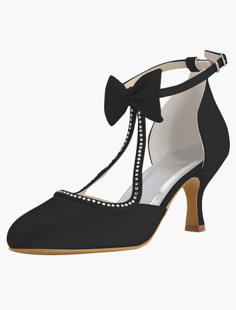 ブラック ホワイト　ウェディングシューズ　2026　サテン　ポインテッドトゥ　リボン　ブライダルシューズ　ヴィンテージ　ウェディングシューズ