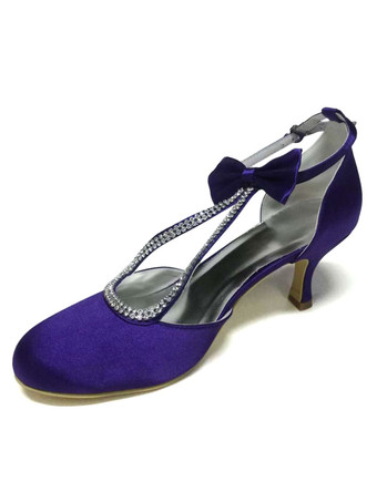 ホワイト　ウェディングシューズ　2026　サテン　ポインテッドトゥ　リボン　ブライダルシューズ　ヴィンテージ　ウェディングシューズ