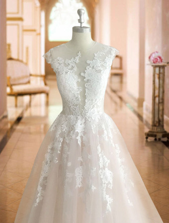 プリンセスウェディングドレス ラウンドネック ブライダルドレス ソフトピンク 結婚式 披露宴 花嫁ドレス チュール ノースリーブ 挙式 スウィープトレーン ウェディングドレス