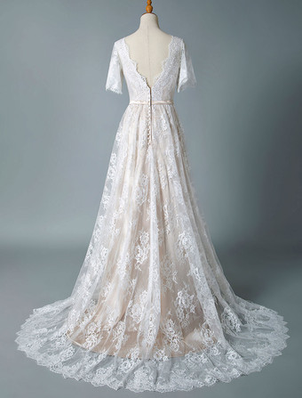 レース ウェディングドレス シャンパン ウェディングドレス Aライン 二次会 披露宴 結婚式 Vネック レース ブライダル 花嫁 半袖 スウィープトレーン ウェディング ナチュラルウェストライン バックレス サッシュ ガーデン ビーチ オーダーメイドも可能