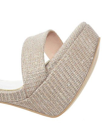 女性のサンダルスティレットヒールセクシーサンダルストラップ調節可能な丸いつま先シルバープラットフォームセクシーサンダル