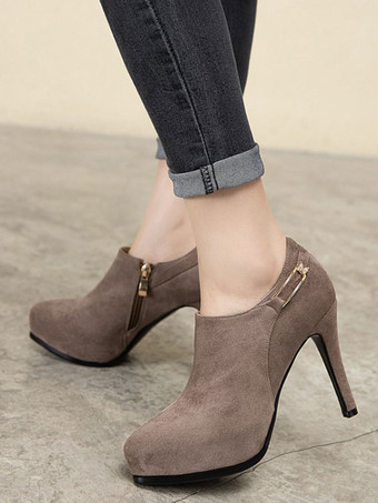 女性アンクルブーツブラックマイクロスエードアッパーポインテッドトゥメタルディテールスティレットヒールサイドジップアンクルブーツ