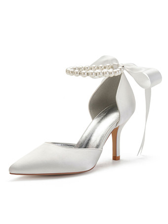 アイボリーサテンのウェディングシューズローズ先のとがったつま先弓スチレットヒールブライダルシューズ