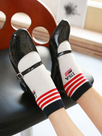 女性レッドミッドローヒールラウンドトゥPUレザープリティパンプスヒールシューズ