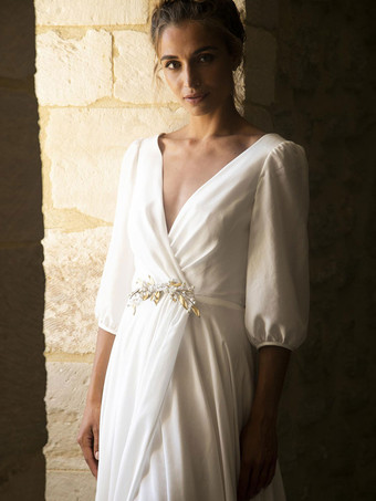 トレインAラインの白いウェディングドレス床の長さ3/4の長さの袖プリーツVネックのブライダルドレス