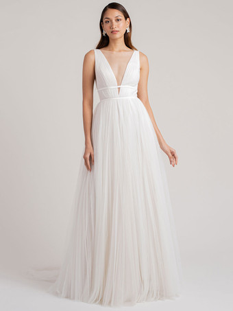 Robe de mariée simple blanche A-ligne col en V sans manches longueur au sol robes de mariée en tulle plissé