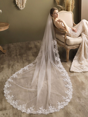Voiles de mariée en dentelle Voiles de tulle à un niveau Applique Voiles de mariée en cascade