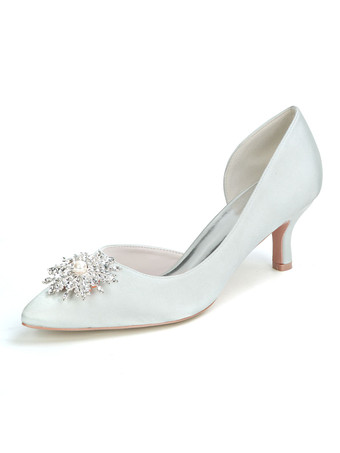 シルバー ウェディングシューズアイボリーサテンパールポインテッドトゥスリップオンキトンヒールブライダルシューズ