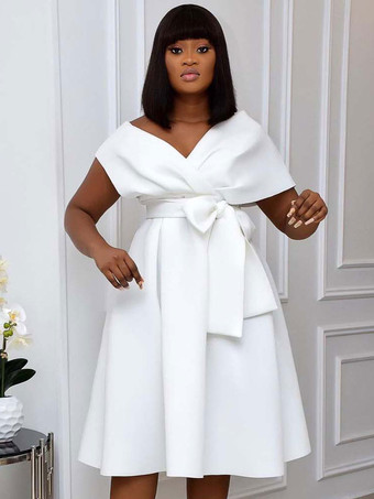 ホワイト プラスサイズの女性のためのバトーネック半袖リクラスパンデックスティールミディドレス