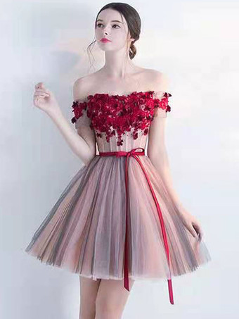 ブルゴーニュの帰省のドレス2025チュールオフショルダーボールガウンノースリーブのビーズの短いドレス