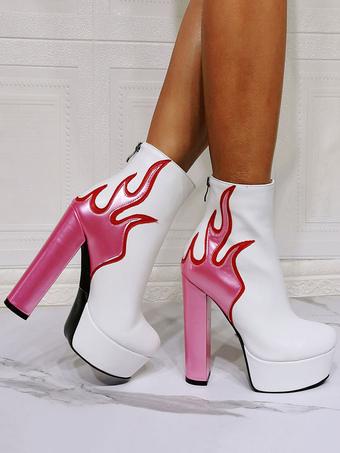 Gli stivaletti con il tacco dei migliori marchi (Foto) | Shoes Stylosophy