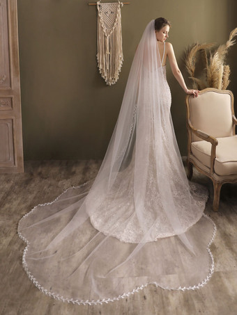 アイボリーウェディングベールワンティアチュールフィニッシュドエッジウォーターフォールロングブライダルベール