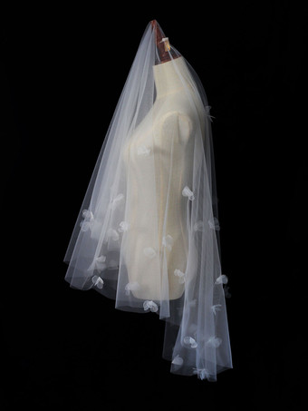 Voiles de mariage ivoire Fleurs à deux niveaux Tulle Bord coupé Voile de mariée classique