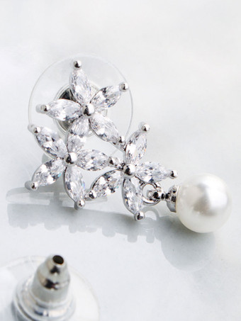 女性のためのブライダルイヤリングラインストーン梨ピアススライバーブライダルジュエリー