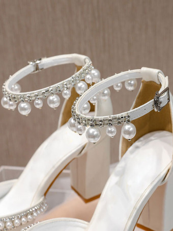 女性のためのハイヒールロートップパンプスチャンキーヒールPUレザーストラップヒールヒール