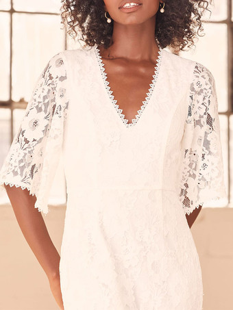 Vestido de compromiso blanco Cuello en V Medias mangas Cintura natural Hasta el suelo Una línea Vestido de compromiso de encaje