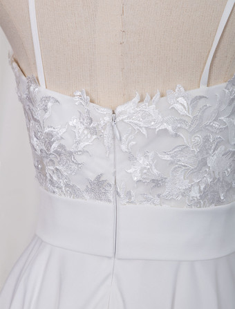 ショートウェディングドレス サテン Aライン 短いブライダルドレス ミモレ丈 アイボリー ノースリーブ Vネック 前撮り 結婚写真　フォトウェディング ミニドレス ウェディングドレス