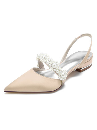 シャンパンカラー女性の結婚式の靴真珠サテン先のとがったつま先フラットブライダルシューズ