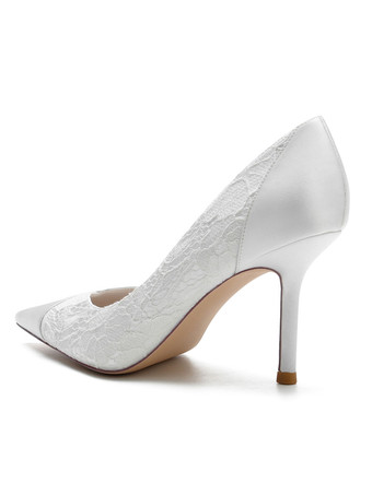 女性の結婚式の靴刺繍レース先のとがったつま先スティレットヒールブライダルシューズ