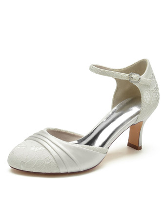 アイボリー 女性のブライダルシューズラインストーンレースラウンドトゥチャンキーヒールブライダルシューズ