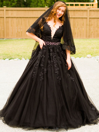黒のウェディングドレス A ライン ノースリーブ レースの花嫁衣装トレーン無料カスタマイズ