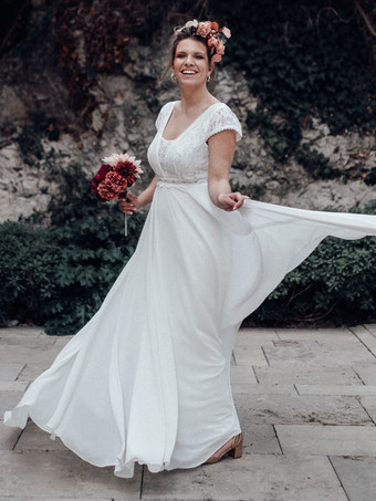 アイボリー ボヘミアン ウェディングドレス レース Aライン バックレス 半袖 Vネック ブライダルドレス トレーン付き 無料カスタマイズ