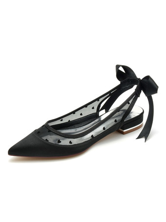 ブラック 女性の結婚式の靴刺繡メッシュ先のとがったつま先の子犬のかかとのブライダルシューズ