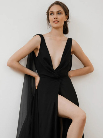 黒のウェディングドレスA ラインノースリーブスプリットフロントトレーンブライダルガウン無料カスタマイズ