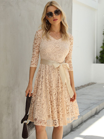 スケーター ドレス V ネック 7/4 丈袖フリル セクシーなフィットとフレア ドレス