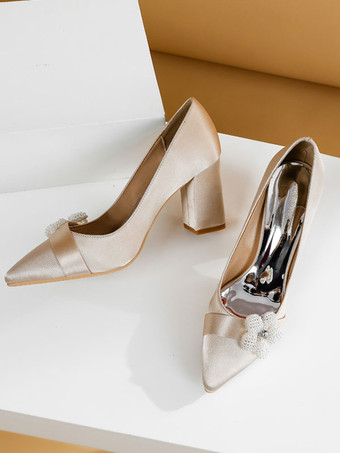 女性用ウェディングシューズ サテン ホワイト ポインテッドトゥ パール チャンキーヒール ブライダルシューズ