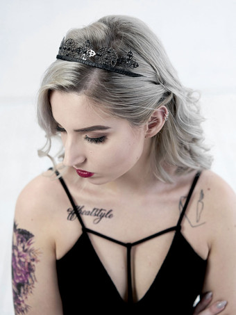 黒のウェディングドレスベロア A ラインノースリーブプリーツトレーンブライダルドレス無料カスタマイズ