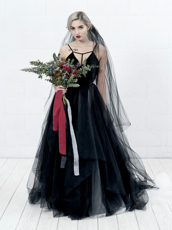 黒のウェディングドレスベロア A ラインノースリーブプリーツトレーンブライダルドレス無料カスタマイズ